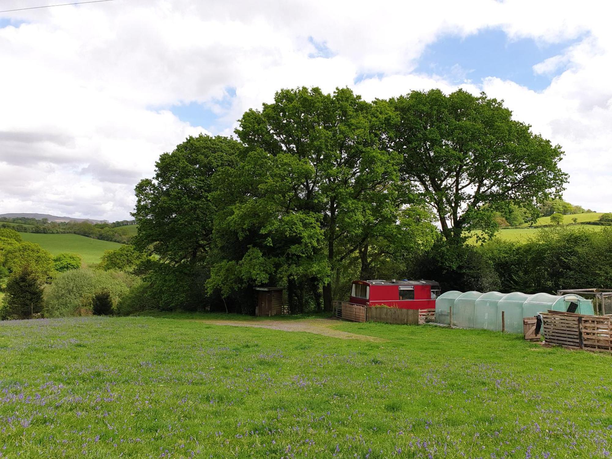 The Megabus Near Tavistock And Dartmoor. Otel Lamerton Dış mekan fotoğraf